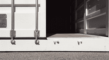 taille plancher d'un container