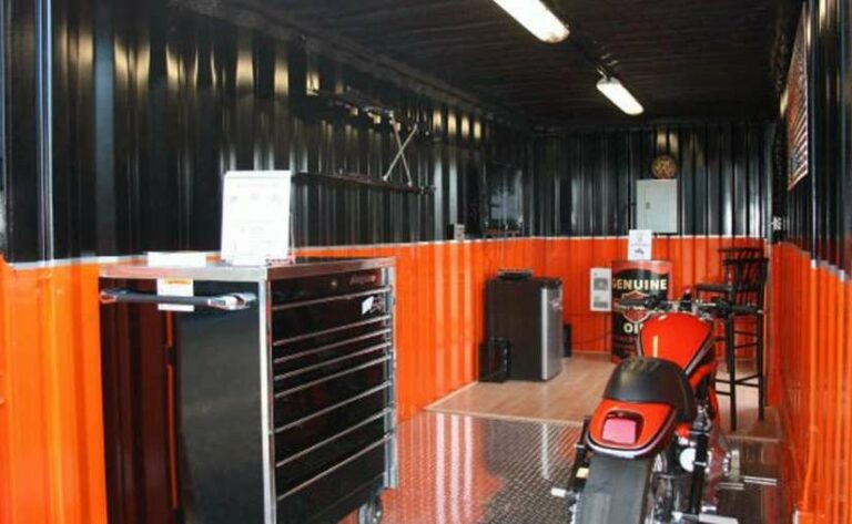 Container unique pour atelier de moto