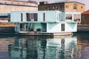 maison conteneur moderne compacte et recyclée et surtout durable